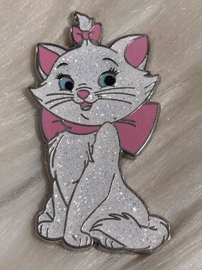 Disney Parks The Aristocats Marie Cat Pink Glitter Bow OE Pin